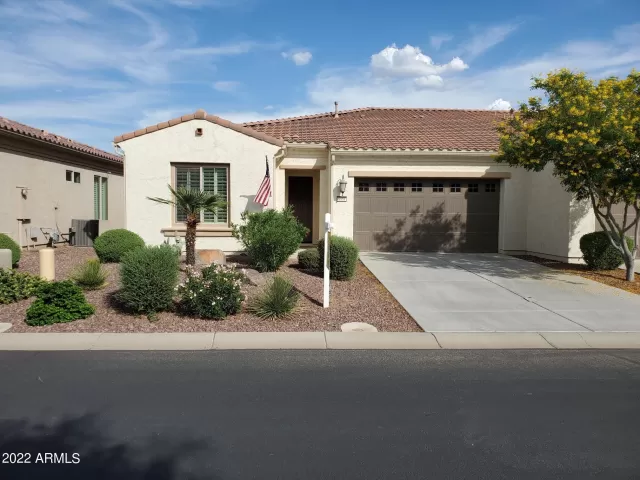 MLS: 6470279 Condo For Sale