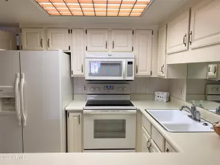 Photo #2: 6470297 Listing