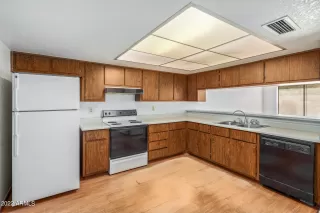 Photo #1: 6470302 Listing