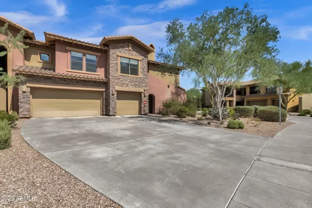 MLS: 6470304 Condo For Sale