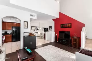 Photo #6: 6470499 Listing