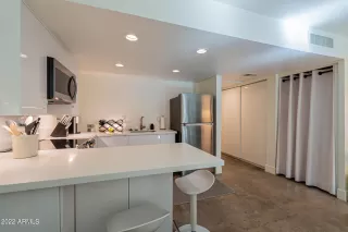 Photo #3: 6470735 Listing