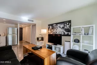 Photo #5: 6470735 Listing