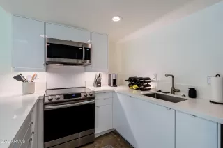 Photo #6: 6470735 Listing