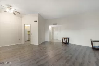 Photo #3: 6470833 Listing