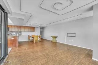Photo #3: 6470872 Listing