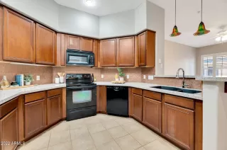 Photo #4: 6471078 Listing