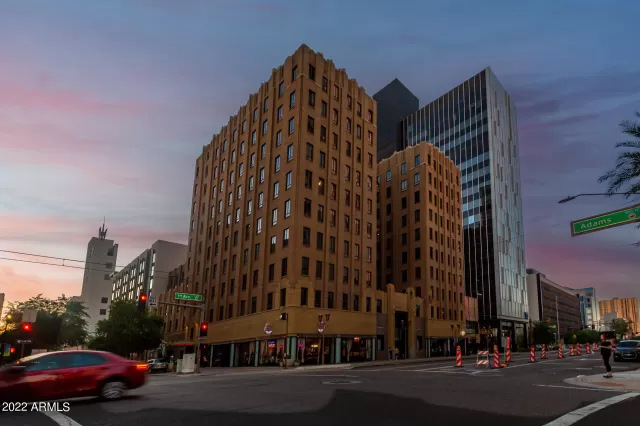 MLS: 6471365 Condo For Sale