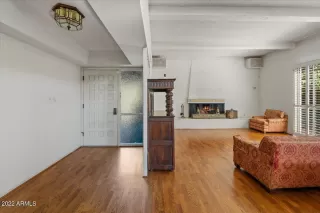 Photo #2: 6471413 Listing