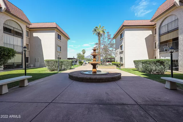 MLS: 6471447 Condo For Sale