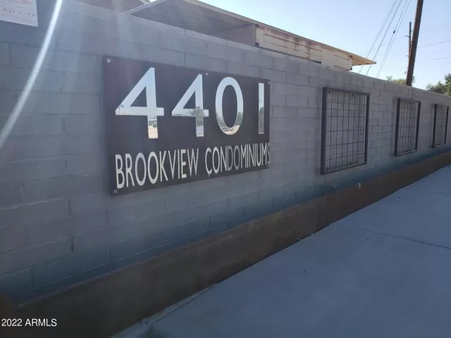 MLS: 6471707 Condo For Sale