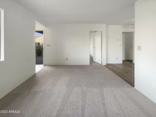 Photo #3: 6471710 Listing