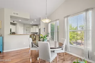 Photo #6: 6472107 Listing