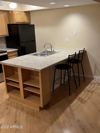 Photo #4: 6472133 Listing
