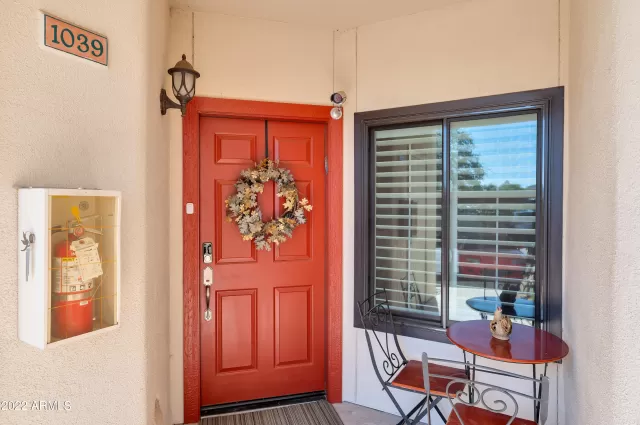 MLS: 6472275 Condo For Sale