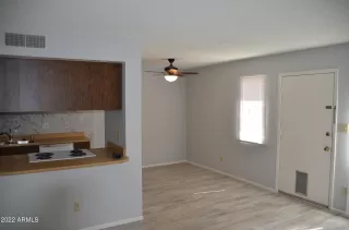 Photo #3: 6472301 Listing 