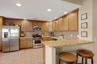 Photo #3: 6472518 Listing