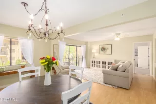 Photo #3: 6472771 Listing