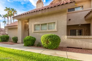 Photo #5: 6472918 Listing