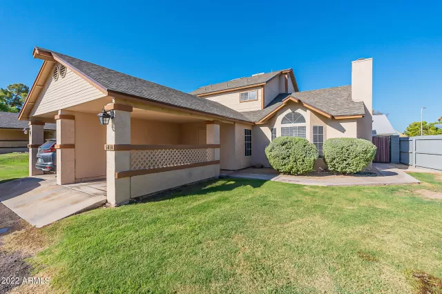 MLS: 6472958 Condo For Sale