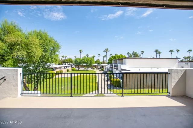 MLS: 6473153 Condo For Sale