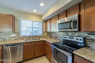 Photo #3: 6473373 Listing 