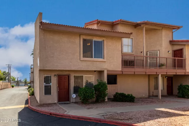 MLS: 6473397 Condo For Sale