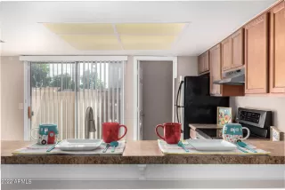 Photo #3: 6473397 Listing