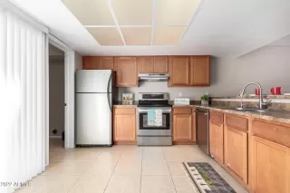 Photo #6: 6473397 Listing