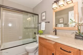 Photo #6: 6473891 Listing 