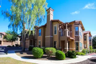 Photo #3: 6473940 Listing