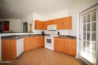 Photo #4: 6473940 Listing