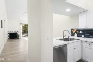 Photo #2: 6473998 Listing