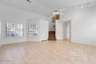 Photo #2: 6474096 Listing 