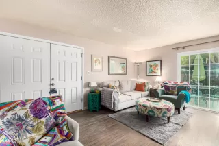 Photo #3: 6474310 Listing