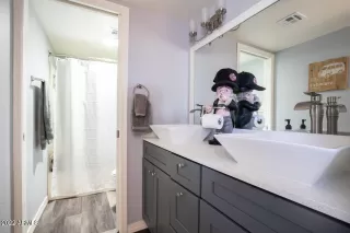 Photo #3: 6474396 Listing