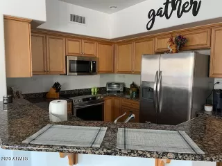 Photo #6: 6474511 Listing