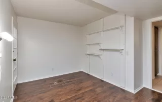 Photo #5: 6474549 Listing