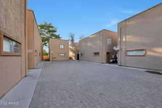 Photo #1: 6474730 Listing 