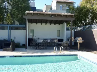 Photo #3: 6474803 Listing