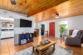 Photo #5: 6474818 Listing 