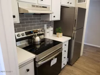 Photo #3: 6474848 Listing