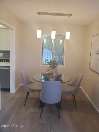 Photo #6: 6474848 Listing