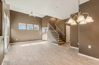 Photo #4: 6475158 Listing