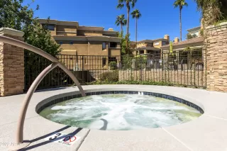 Photo #5: 6475211 Listing