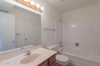 Photo #5: 6475234 Listing