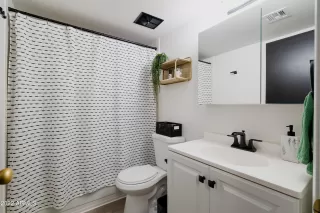 Photo #4: 6475312 Listing