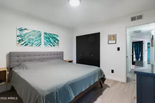 Photo #5: 6475312 Listing