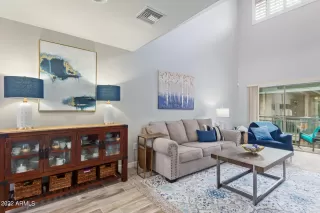 Photo #3: 6475353 Listing