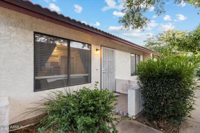 MLS: 6475608 Condo For Sale